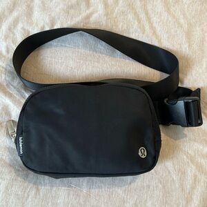 Black Lululemon belt bag